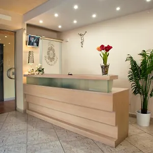 Aparthotel Motta, Motta SantʼAnastasia